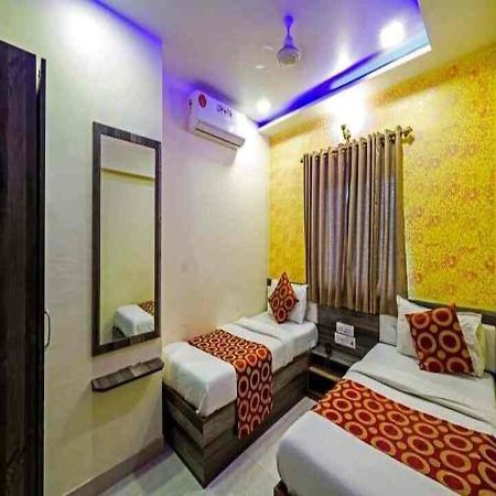 Hotel New Sarah Inn, Andheri West Mumbai Exterior photo