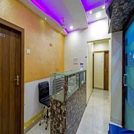 Hotel New Sarah Inn, Andheri West Mumbai Exterior photo